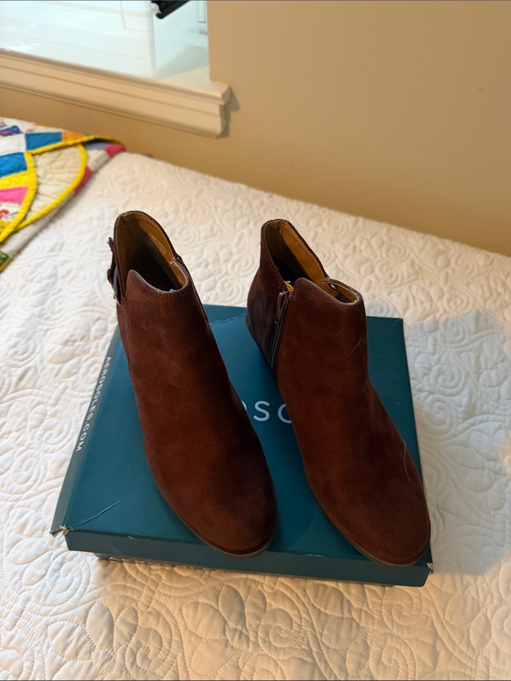 Aerosoles wedge short boot